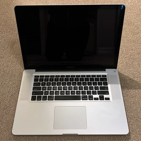 16inch Macbook Pro laptop with charger